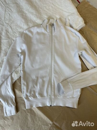 Спортивная кофта на молнии