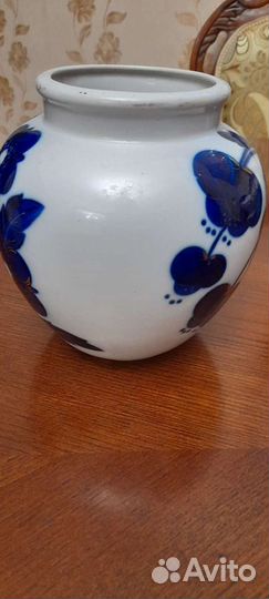 Стариная ваза