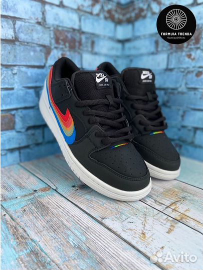 Кроссовки Nike SB Dunk Low Polaroid