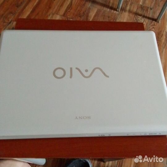 Ноутбук sony vaio vpccw1S1R