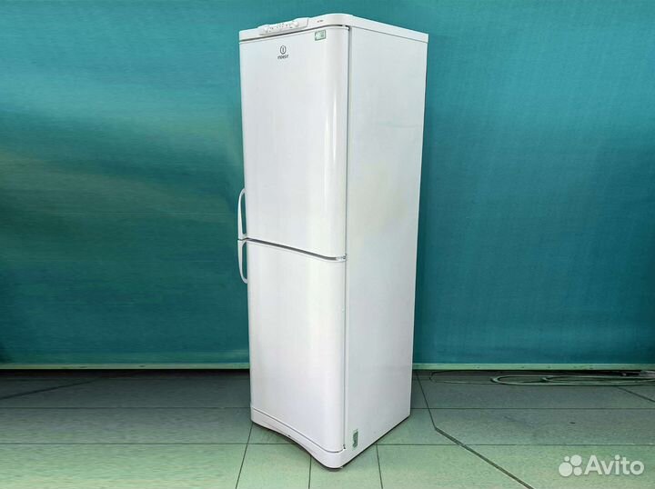 Холодильник Indesit 185 см