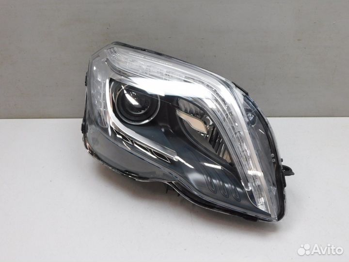 Фара правая Mercedes-Benz GLK-Class