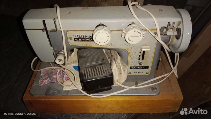 Швейная машинка Чайка 3