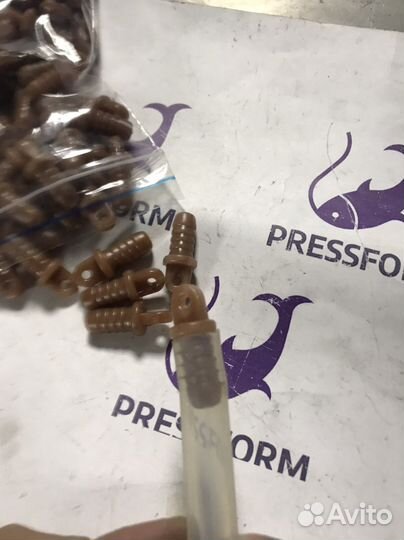 Пластиковая заглушка тирольской палочки