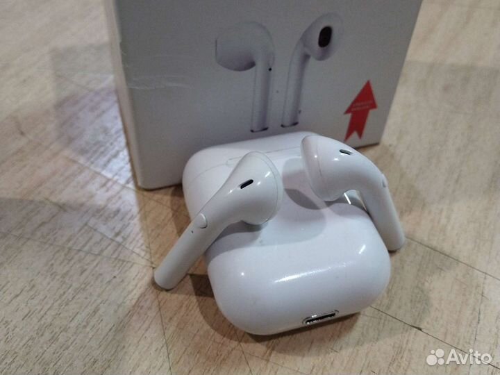 Беспроводные наушники I9S TWS, б/у