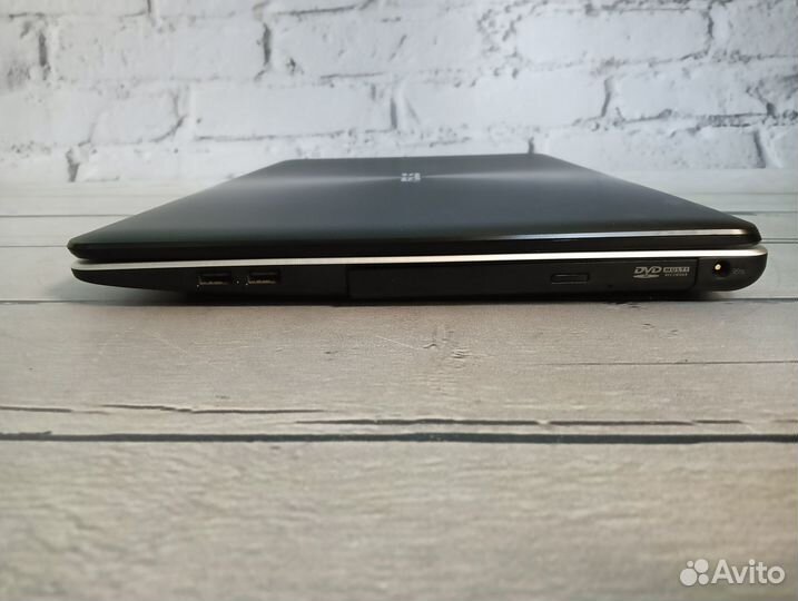 Большой игровой ноутбука i7\12Gb\SSD\nVidia 840M