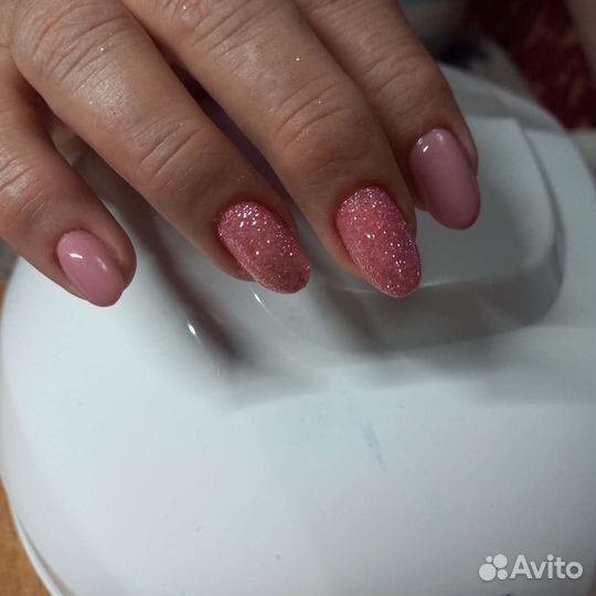 Маникюр педикюр
