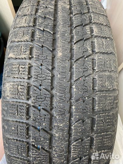 Toyo Observe GSi-5 215/65 R16 98