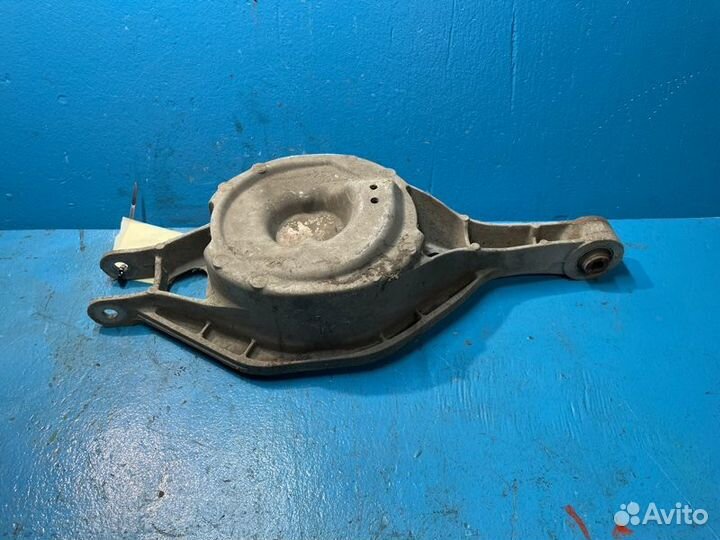 Рычаг поперечный нижний задний Infiniti G