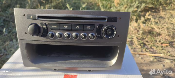 Магнитола штатная peugeot
