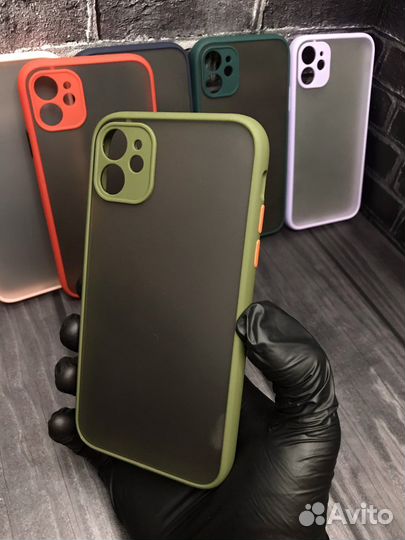 Чехол на iPhone