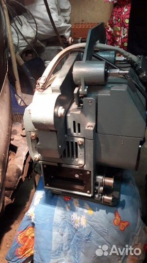 Кинопроектор