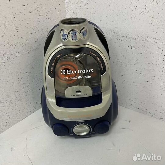 Пылесос Electrolux SL241D (Рассрочка / Б4)