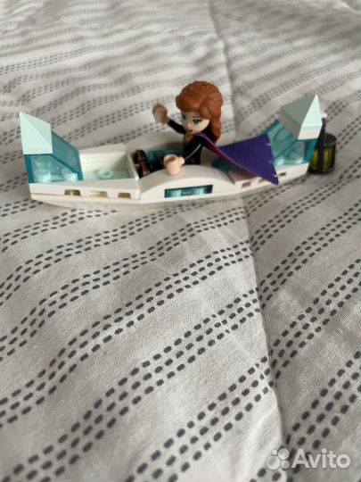 Lego (лего) Disney Frozen экспедиция Анны на каноэ