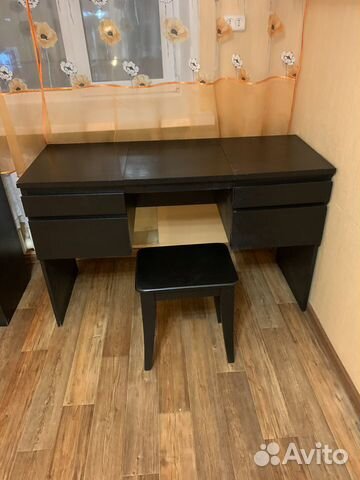 Письменный стол IKEA