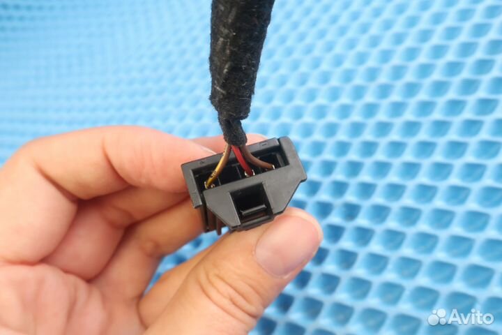 Разъем VAG 6Q0972704