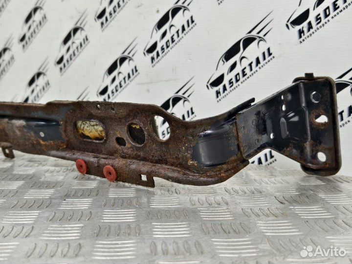 Планка радиатора Ford Focus 3 1.6 pnda 2012