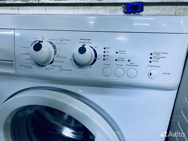 Стиральная машина Zanussi (идеальное состояние)