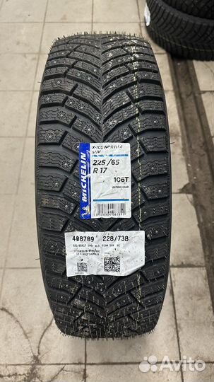 Michelin X-Ice North 4 SUV 225/65 R17 106T