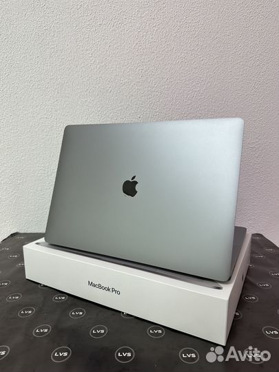 MacBook Pro 16 (2019) i9/16/1TB SSD Space Gray
