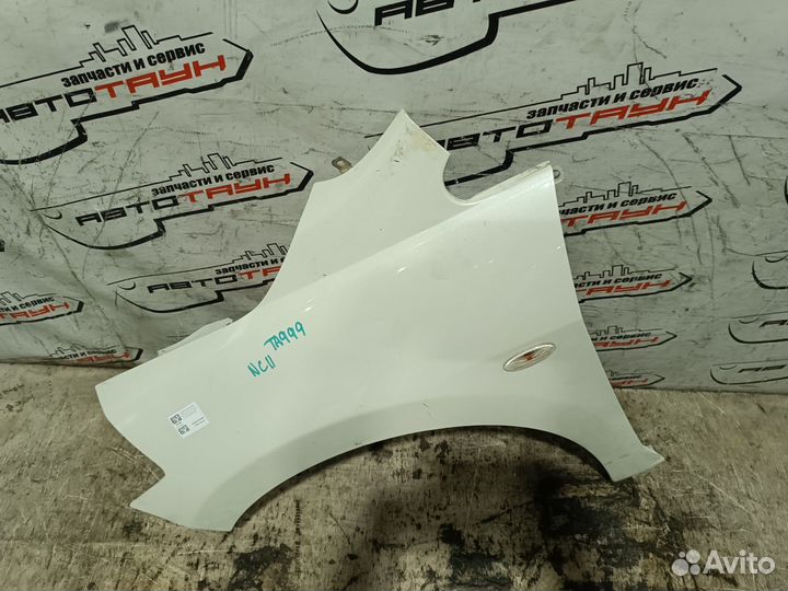 Крыло nissan tiida tiida latio C11 JC11 NC11 SC11 SJC11 SNC11 63101ED030 переднее левое белый, QX1 T