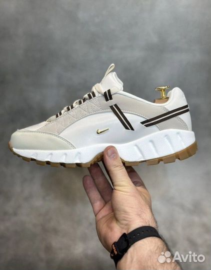 Кроссовки nike air humara lx