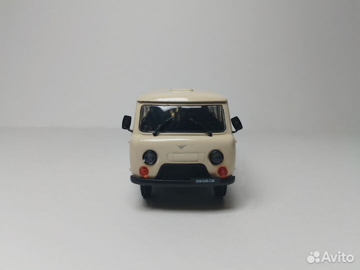 Уаз-452В Deagostini 1:43