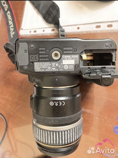 Зеркальный фотоаппарат