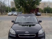 Kia Soul 1.6 AT, 2010, 228 000 км, с пробегом, цена 985 000 руб.