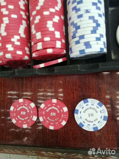 Покерные фишки