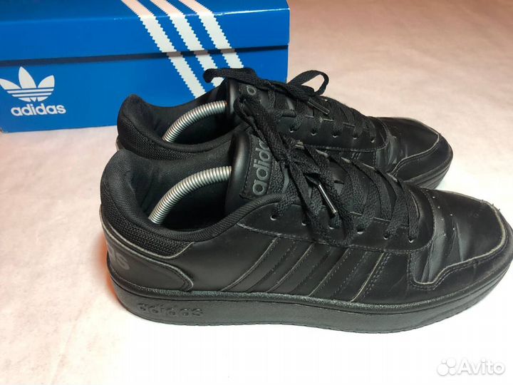 Кроссовки adidas оригинал