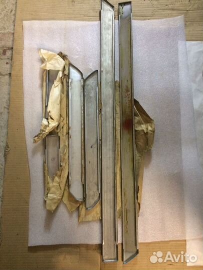 Газ 21 новые молдинги дверей 3- серии