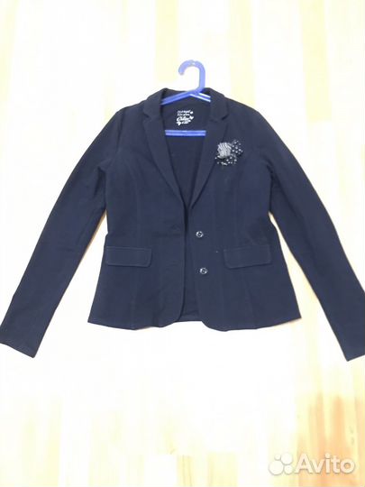 Школьный костюм для девочки