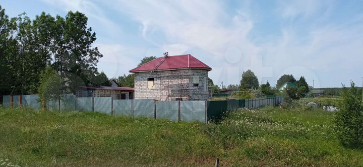 Дом 137 м² на участке 23,5 сот.