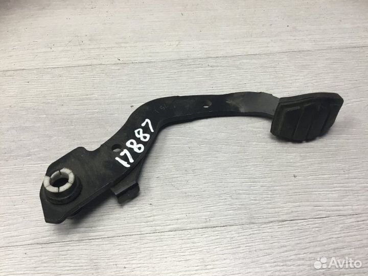 Педаль газа Ford Mondeo 2 2003