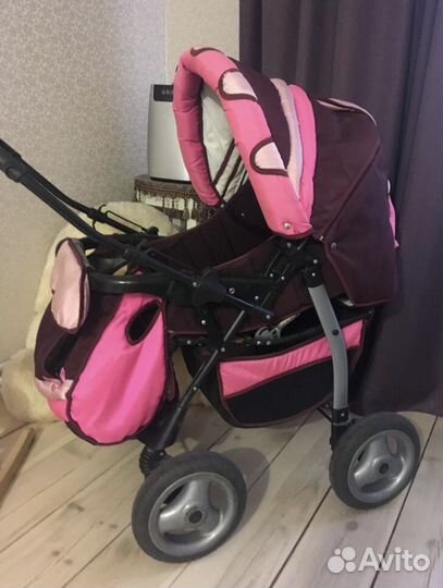 Прогулочная коляска