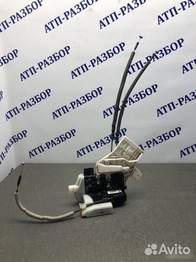 Замок двери задний правый Hyundai Genesis G80 2014