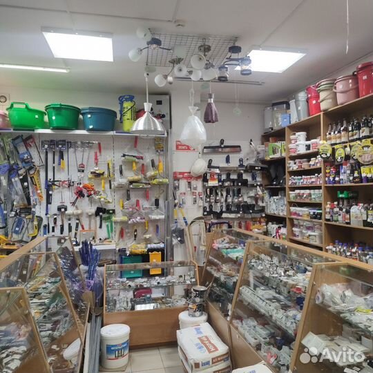 Продам готовый бизнес магазин инструмент,хозтовары