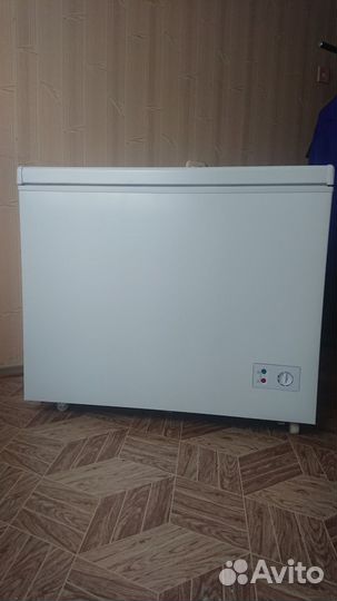 Морозильный ларь Бирюса 210 KX