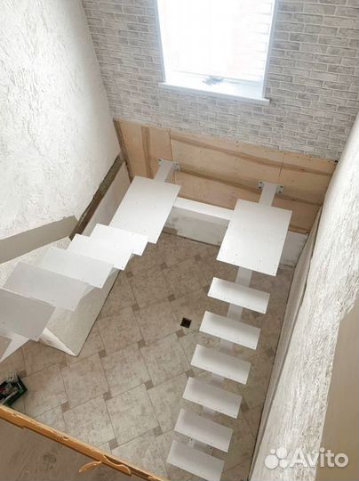 Обшивка ступеней Дубом