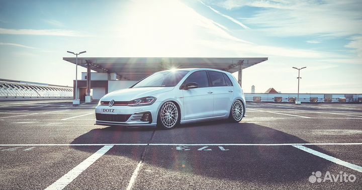 Диски Dotz R19 5x114.3 Lexus IS GS