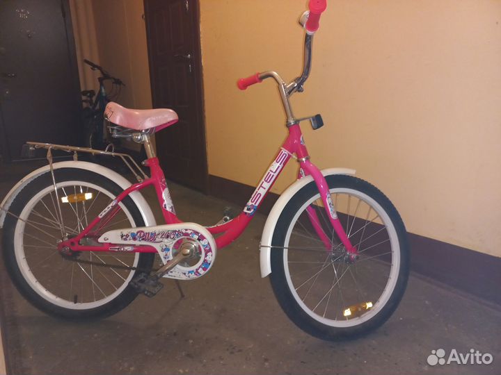Велосипед для девочки stels