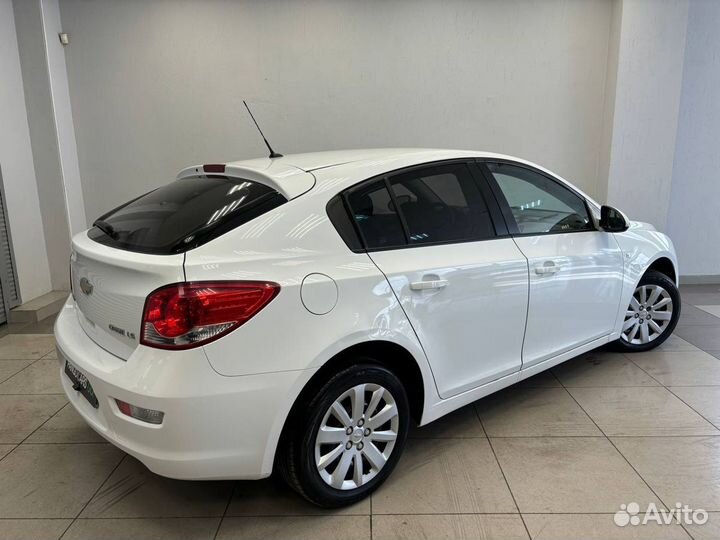 Chevrolet Cruze 1.6 AT, 2012, 114 000 км