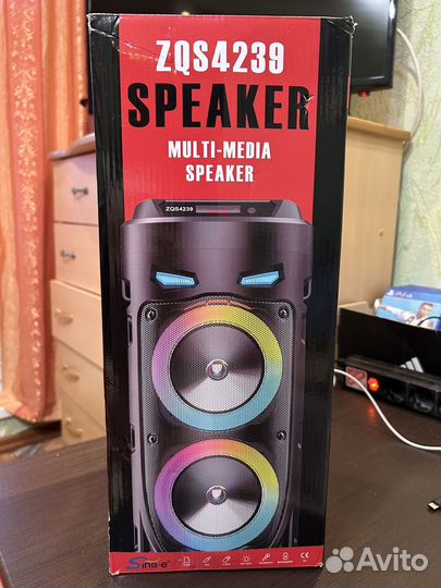 Беспроводная портативная колонка speaker