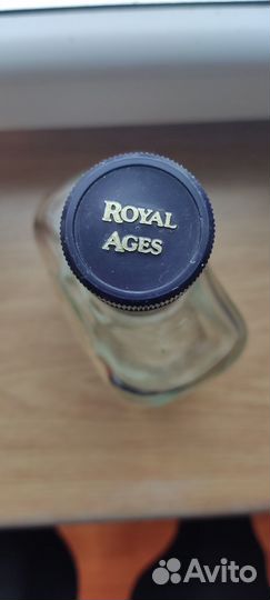 Бутылки из под импортных спиртных напитков