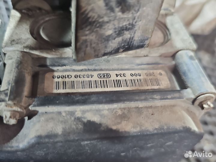 Блок ABS (насос) Nissan Primera P12