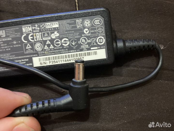 Блок питания для ноутбука acer,pakard bell оригина