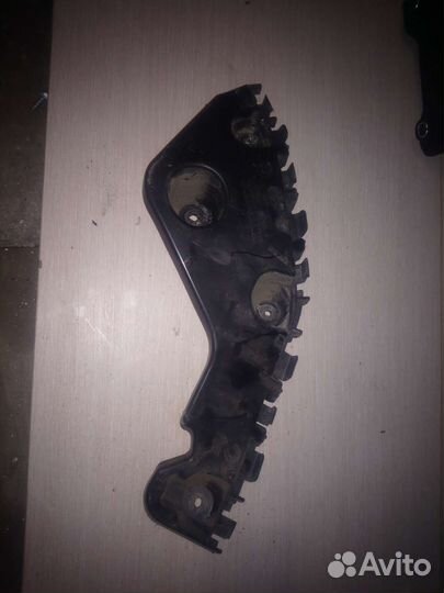 Кронштейн крепления заднего бампера Renault Duster