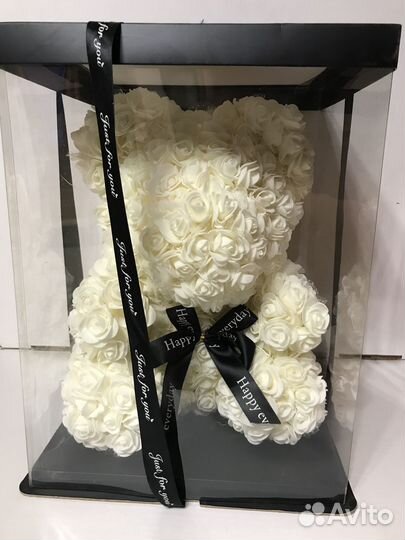 Мягкие подарочные игрушки. Медведь из цветов