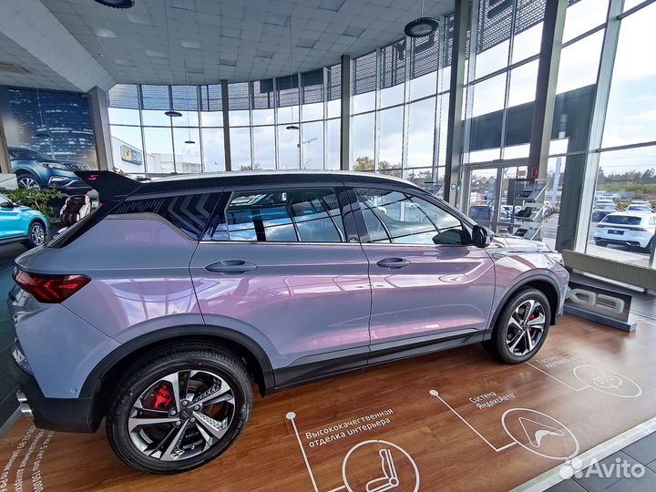 Geely Coolray 1.5 AMT, 2023